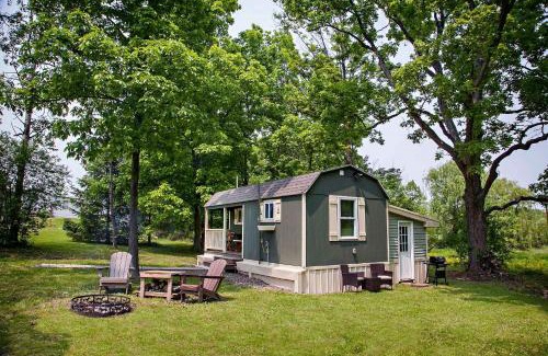 Hammondsport Apartment | Lil Hickory
