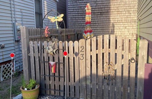 Camp Ellis Cottage | Lil House - Charming Cottage By the Sea ~ Pet Friendly