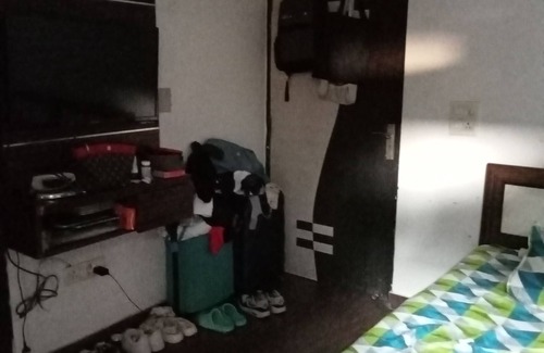 Udyog Vihar House | Lil roof inn