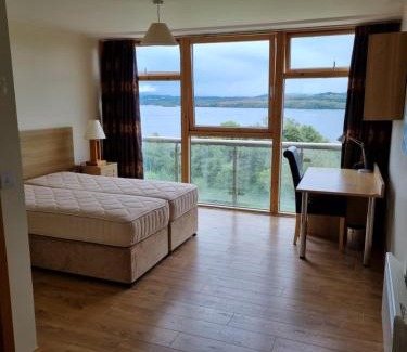 Fivemilebourne Apartment | LILA Lake Isle Luxury Aparthotel