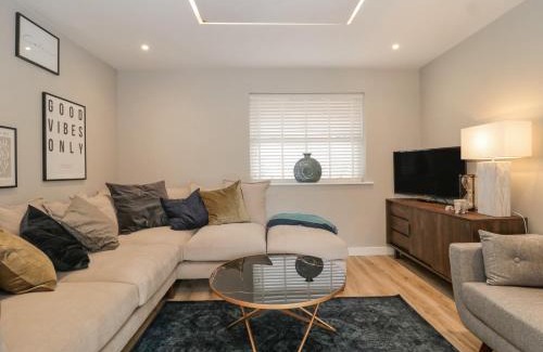 New Forest District House | Lilac Cottage