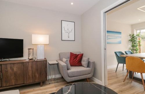 New Forest District House | Lilac Cottage
