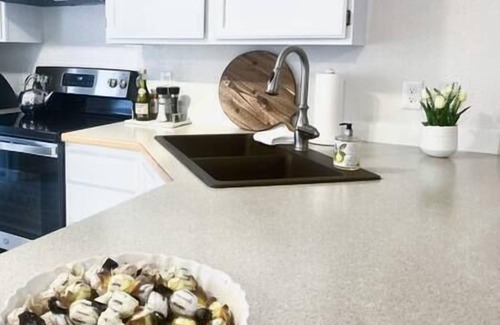 Post Falls Apartment | Lilac - Our Quaint Retreat in Post Falls