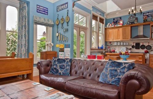 Strowan Bed & Breakfast | Lilac Rose Boutique Bed and Breakfast