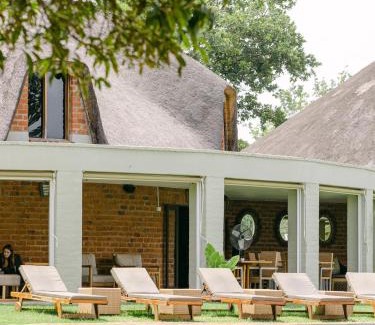 Lusaka Cabin | Lilayi Lodge
