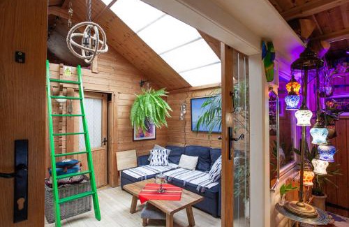 Colchester House | Lilchester - Slice of Heaven hidden away.