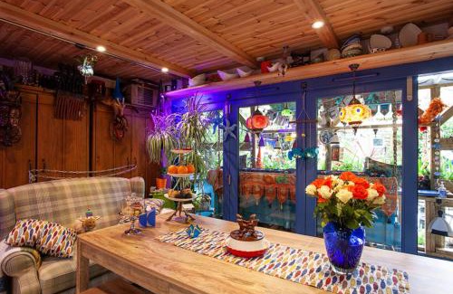 Colchester House | Lilchester - Slice of Heaven hidden away.