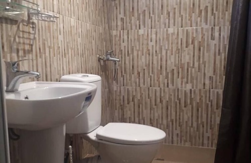 Omalo House | Lileo