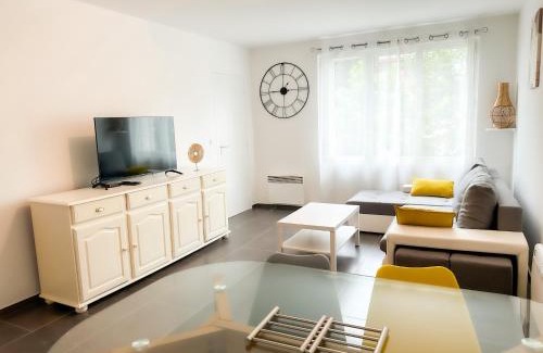 Meaux Apartment | Lili-TiamConciergerie- Disney