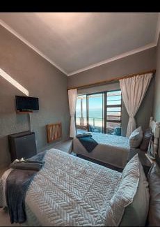 Dana Bay Bed & Breakfast | Lilies & Leopards