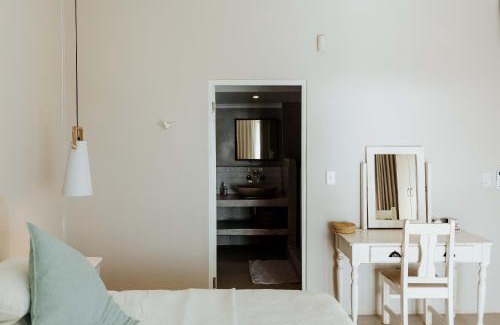 Paternoster Apartment | Lilla's Landing