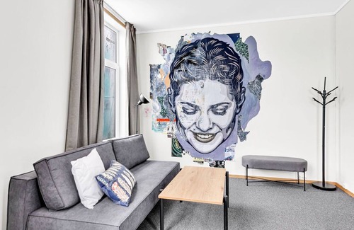 Arendal Hotel | Lille Hotell