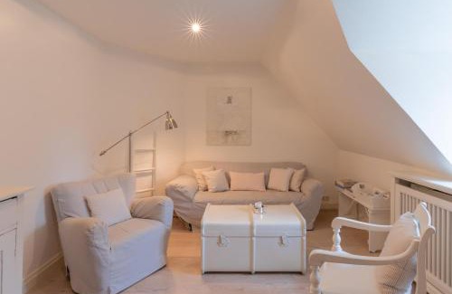 Drelsdorf Apartment | Lille Weiss-KEINE MONTEURE-