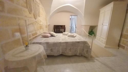 Crispiano House | LILLI'S HOME