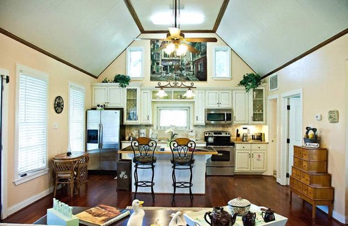 Washington House | Lillian Farms Bed & Breakfast