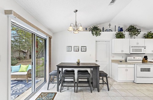 Ono Island House | Lillian House