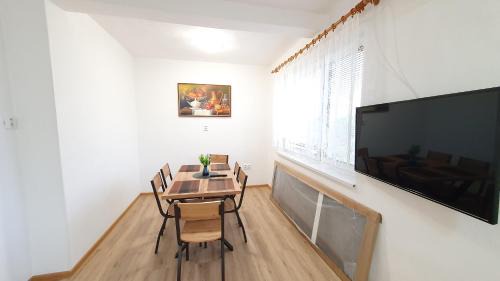 Znojmo Apartment | LilLy HOME 36