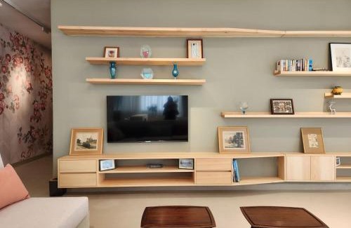 Mar Mikhael Apartment | Lilly Nook 2-Bedroom Retreat in Mar Mikhael