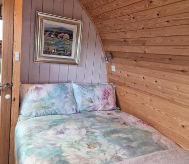 Saint Ola Cabin | Lilly's Lodges Orkney Hedgehog Lodge