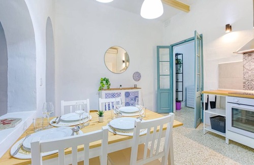 Madliena House | Lilly the Traditional Maltese Townhouse in Sliema