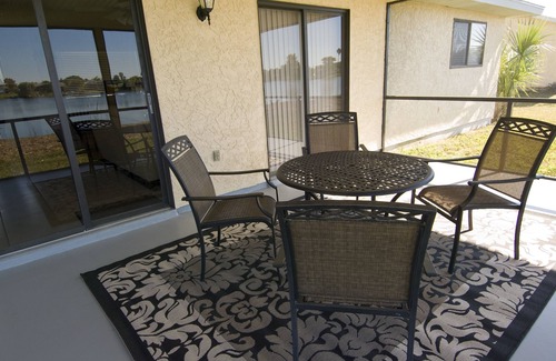 Port Charlotte House | Lilsis by the Lake - Vacation Home