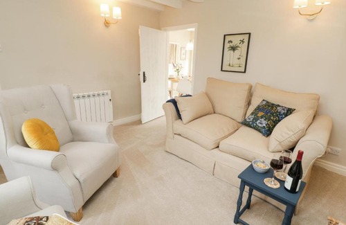Sheriff Hutton House | Lily Cottage