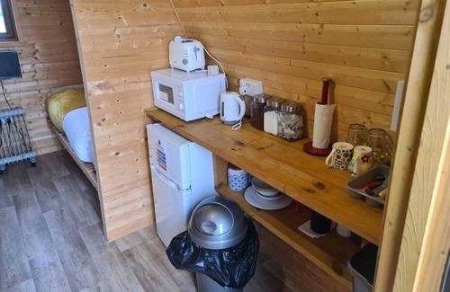 Boston Apartment | Lily pad glamping pod basic hut