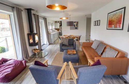 Aubourn House | Lily-pad Lodge