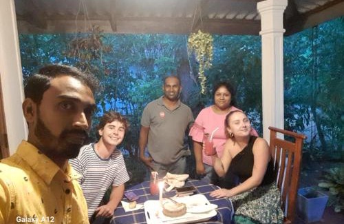 Sigiriya Bed & Breakfast | Lily's Garden Resort