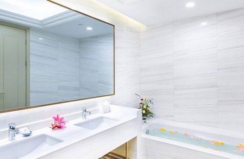 Yuhang District Hotel | Lily's Hotel Hangzhou