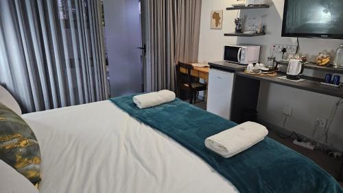 Robertson Apartment | Lily's Rest, Village on Silwerstrand, Robertson