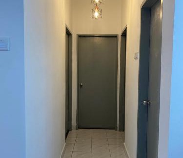 Bukit Serindit Apartment | Lilyhouse homestay-مسلم