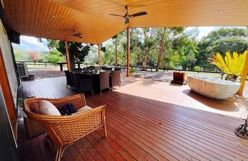 Lima East House | Lima Lodge