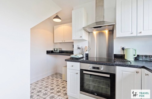 Kettering House | Lime Corner: Peaceful with Parking