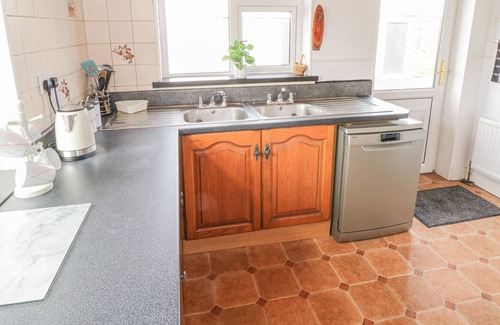 Connacht Cottage | LIME TREE COTTAGE, pet friendly in Foxford, County Mayo