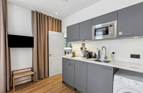 Zuidwal Apartment | Limehome The Hague Nieuwstraat