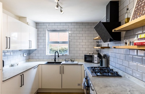 Mumbles House | Limeslade House in Mumbles - Family & Dog Friendly
