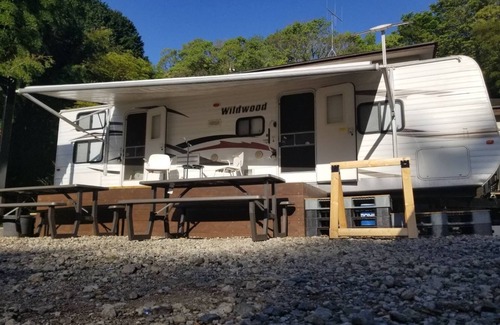 Atami RV Rental | Limited Time 5 Discount Trailer House Room O/Atami City Shizuoka