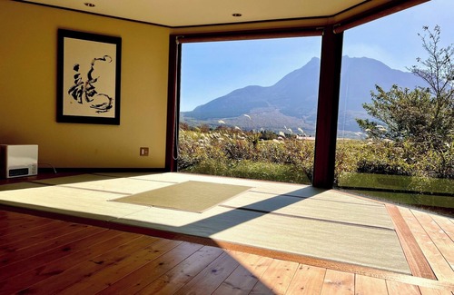 Yufu House | Limited to 1 group per day 1 private villa withou/Yufu Ōita