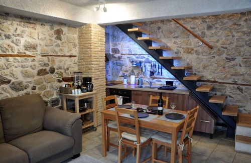 Limni Apartment | Limni Stone Apartment