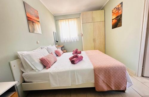 Mirina House | Limnos Twin Pine