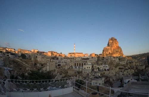 Ortahisar Bed & Breakfast | Limon Cave House