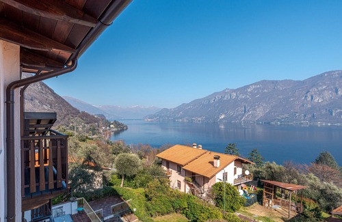 Limonta Villa | Limonta Lake View Villa with Terrace