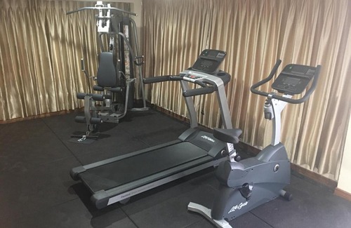 San Chaung Hotel | Lin Unity Win Hotel