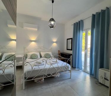 Piso Livadi Apartment | Lina's House