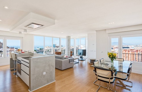 Ensanche Centro Apartment | Linaje - Holiday rental Malaga City