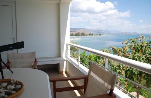 Kiveri Apartment | Linamare Maistro