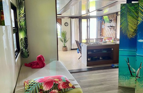 Moorea-Maiao Hotel | Linareva Moorea Beach Resort