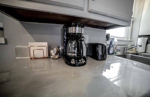 Nevada Apartment | Lincoln Highway Hideaway