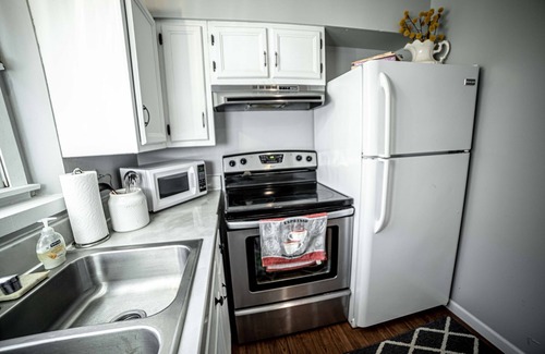 Nevada Apartment | Lincoln Highway Hideaway